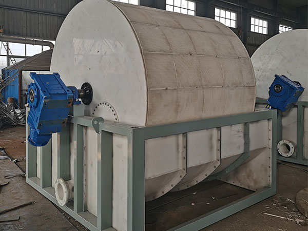 Filtro de vácuo rotativo contínuo