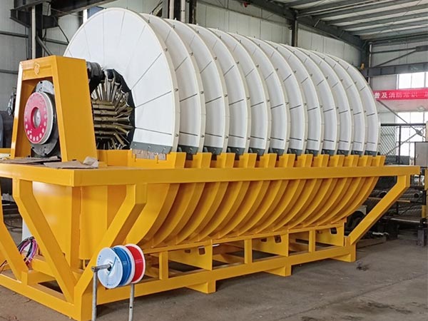 Equipamento de separação de líquidos sólidos