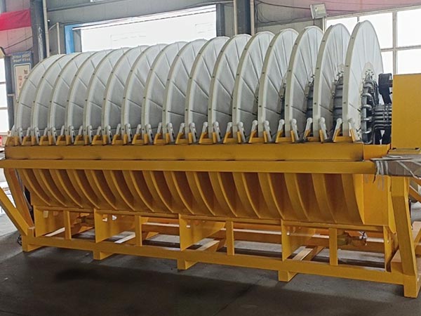 Equipamento de separação de líquidos sólidos